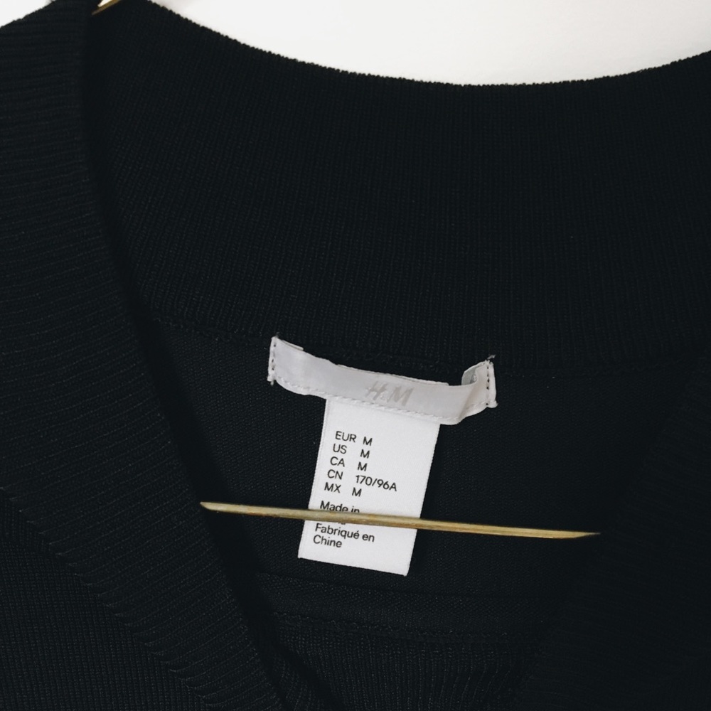 Basic mock neck - Picture 2 of 2